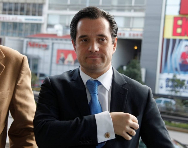 Αδ. Γεωργιάδης: Ούτε φέρετρα, ούτε τίποτα