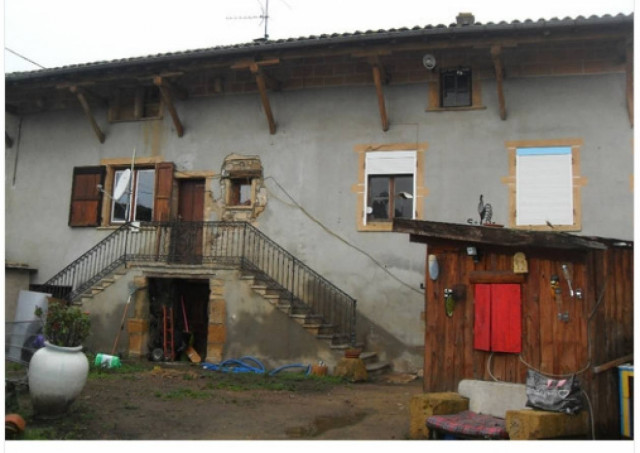 Δεν θα πιστεύετε πόσο πωλείται αυτό το στοιχειωμένο σπίτι στο eΒay