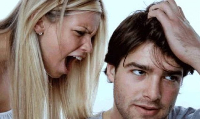 Τα 10 χειρότερα γυναικεία ελαττώματα