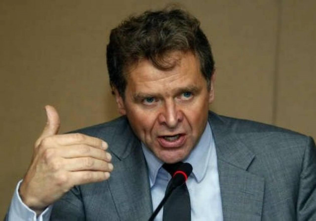 Ο Τόμσεν προειδοποιεί: Αν δεν χτυπήσετε την φοροδιαφυγή θα πάρω μέτρα