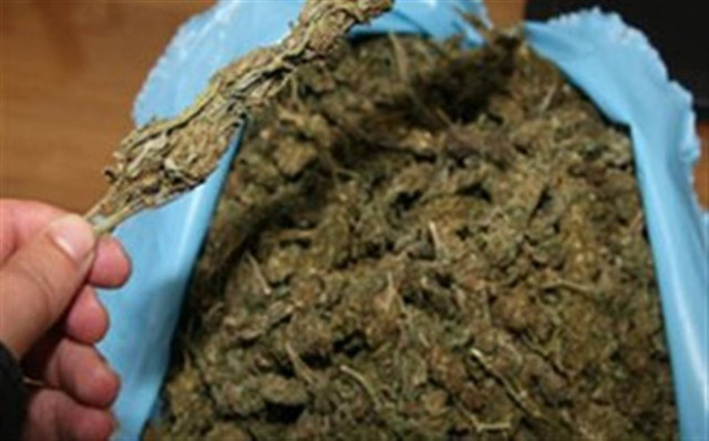 Δείτε πού έβαλε τα ναρκωτικά για να μην τον «τσακώσουν»