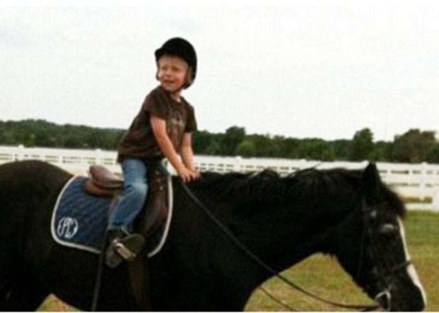 Πεντάχρονο αγοράκι έθαψε ζωντανό και σκότωσε τον αδερφό του!