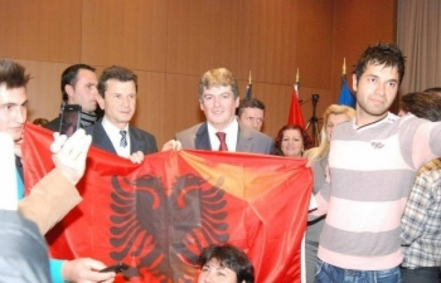 Δημιουργία παραρτήματος του αλβανικού κόμματος FRD στην Αθήνα