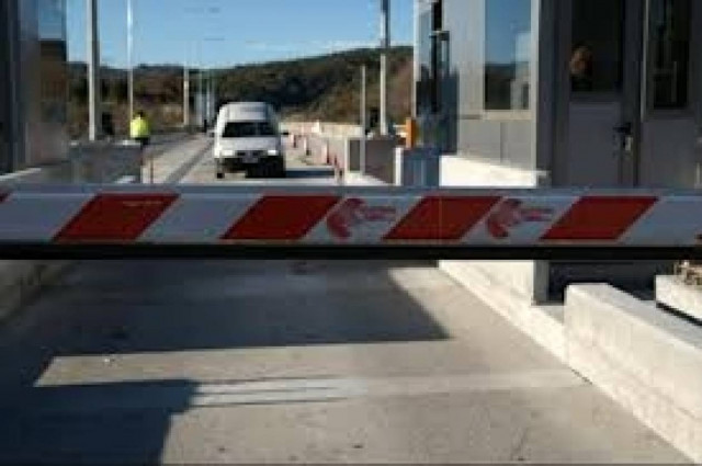 Ένταση στα διόδια του Αιγινίου