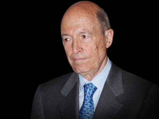 Ο «Αρχιερέας» επιμένει να διδάσκει…