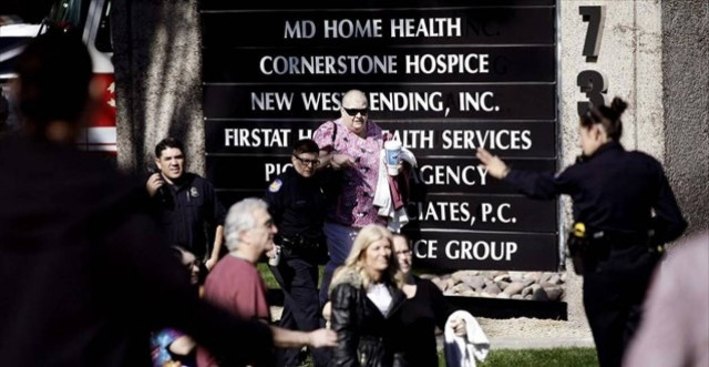 Πυροβολισμοί «με τουλάχιστον τρεις τραυματίες» στο Φoίνιξ των ΗΠΑ