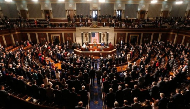 ΗΠΑ: To Κογκρέσο έδωσε λίγους μήνες προθεσμία...
