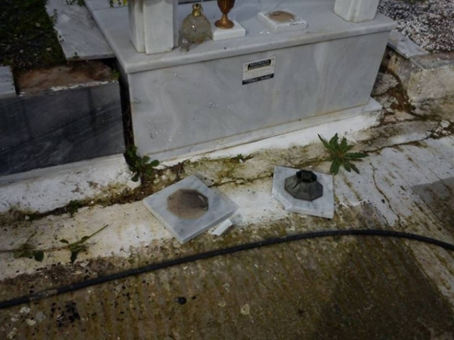 Ιερόσυλος βεβήλωσε 29 τάφους στο Α’ Νεκροταφείο Αλεξανδρούπολης