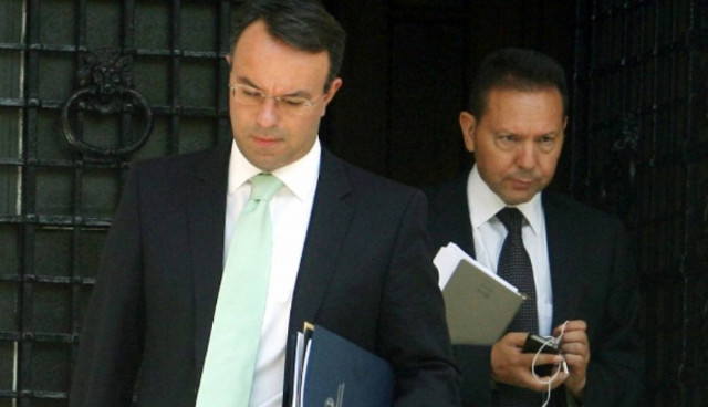 Με πλαφόν και εισοδηματικά κριτήρια οι συντάξεις στις άγαμες θυγατέρες