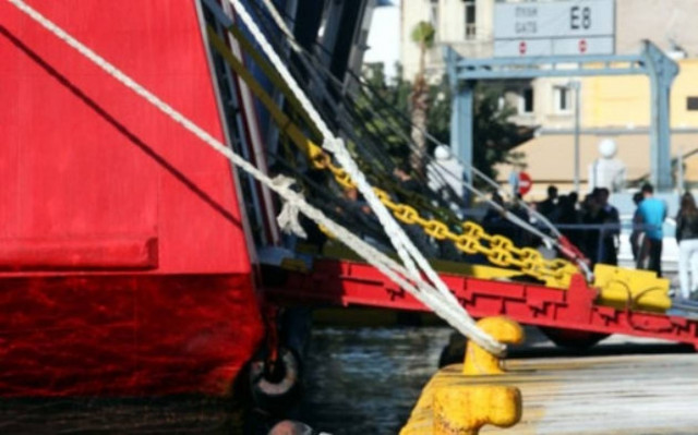 Συνάντηση ΣΥΡΙΖΑ με απεργούς ναυτεργάτες