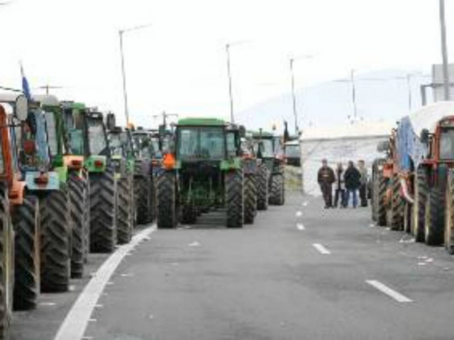 Το ΚΚΕ στο πλευρό αγροτών και ναυτεργατών