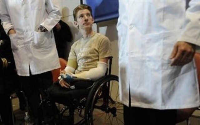 Διπλή μεταμόσχευση χεριών σε βετεράνο του Ιράκ