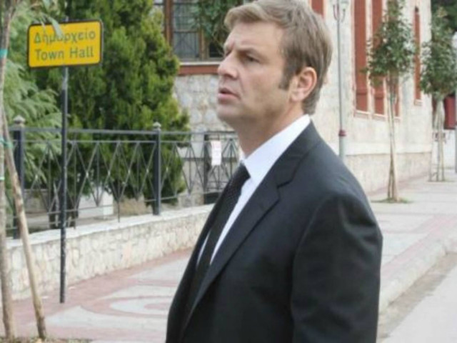 Επίθεση ανέργων σε Γκλέτσο: «Ρε αλήτη, πεινάμε»