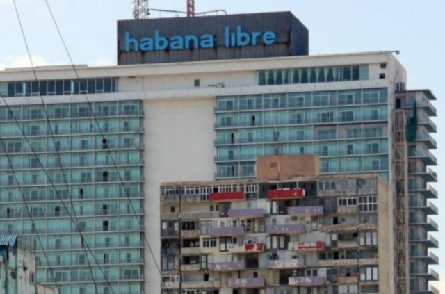 Βίντεο: Ο Γάλλος «Spiderman» σε ξενοδοχείο της Αβάνας