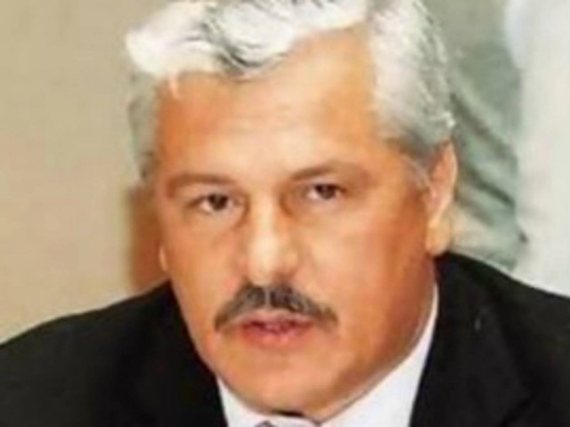 Ταμήλος ...is back: Άλλοι πάνε Ν. Υόρκη και εγώ στο Αζερμπαϊτζάν!