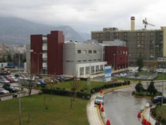 ΝΤΡΟΠΗ! Ασθενείς κάνουν χημειοθεραπεία... σε καρέκλα