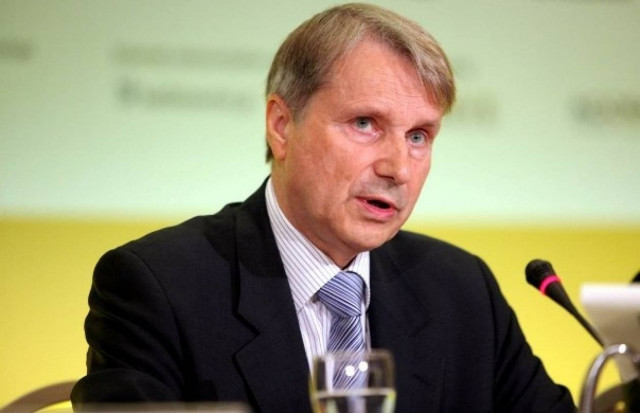 Ράιχενμπαχ:Οι τράπεζες έπρεπε εδώ και καιρό να ρίξουν στην αγορά 2 δισ