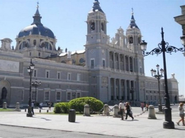 Τοποθέτησαν βόμβα σε καθεδρικό ναό