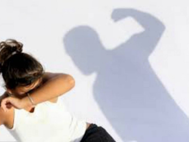 Ηλεία: Χτύπησε άγρια τη γυναίκα του και έφυγε από το χωριό