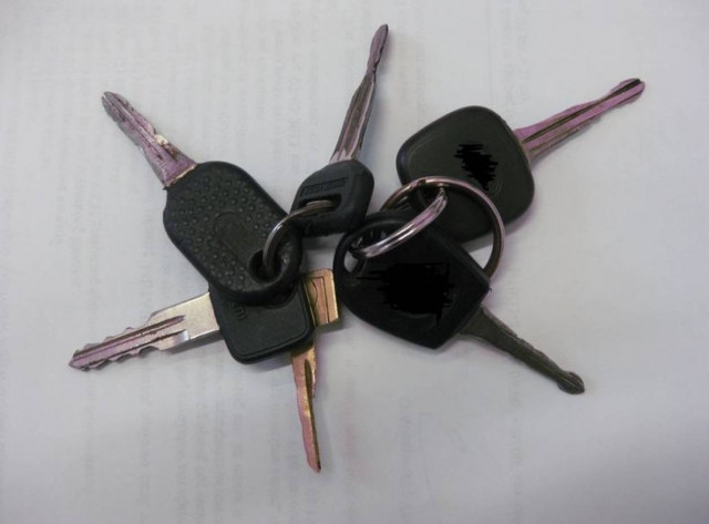 Απίστευτο: Δύο άτομα «έγδυσαν» τη Ρόδο