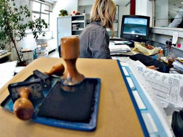 Τρικαλινή «βάπτισε» ανάπηρα τα παιδιά της για να εξαπατήσει την Εφορία