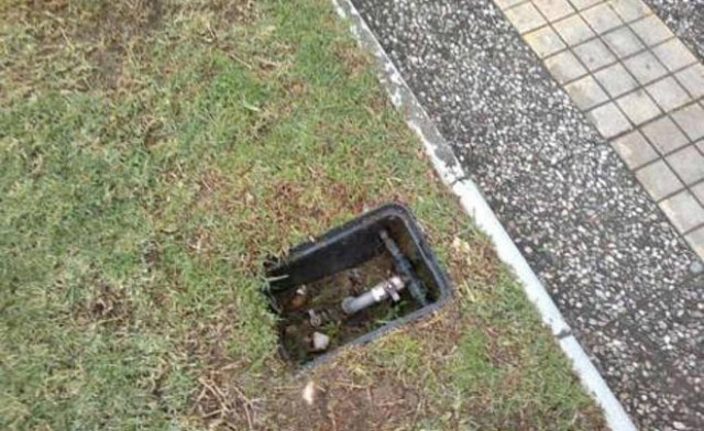 Τρίχρονο αγοράκι έπεσε σε φρεάτιο σε παιδική χαρά (pics)