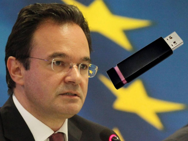 Καίει Παπακωνσταντίνου το πόρισμα της ΕΛ.ΑΣ. για το «στικάκι»