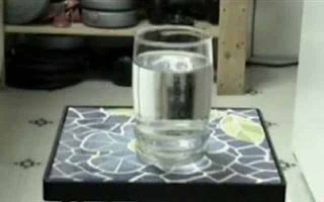 Πώς να μετατρέψεις νερό σε πάγο σε δευτερόλεπτα