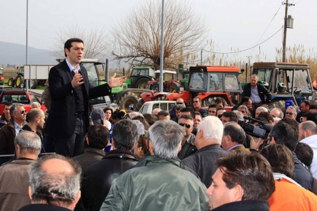 Τσίπρας: Ή θα ανατρέψουμε τα πάντα ή θα πέσουμε μαχόμενοι