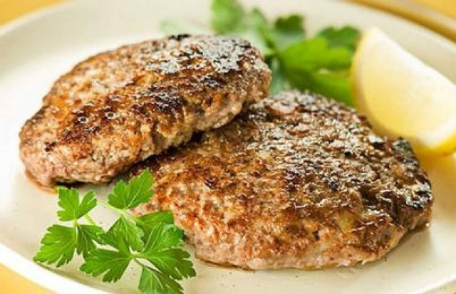 Στα σκουπίδια 16,5 τόνοι μπιφτεκιών στην Κύπρο