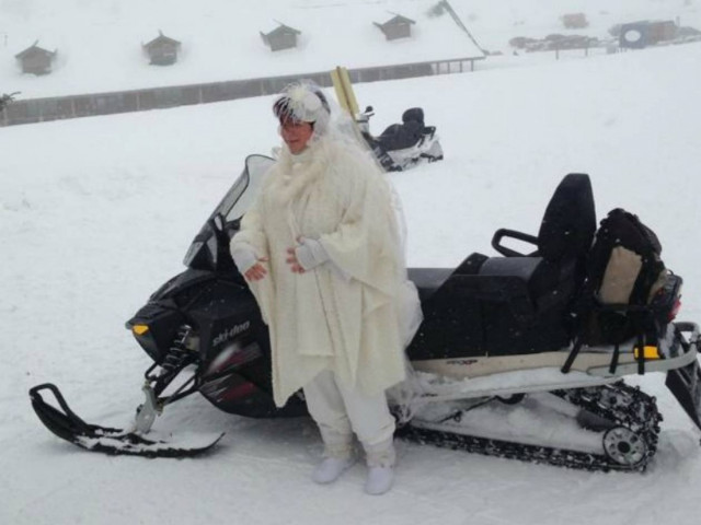 Γάμος στα χιόνια στα Καλάβρυτα: Δείτε φωτογραφίες!