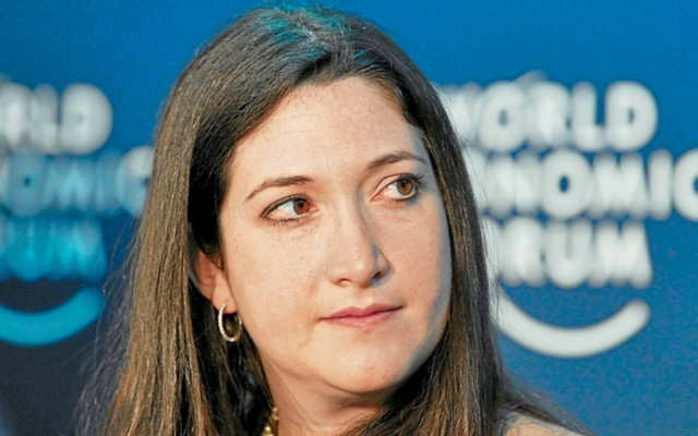 Γράφει βιβλία η αδελφή του Ζούκερμπεργκ