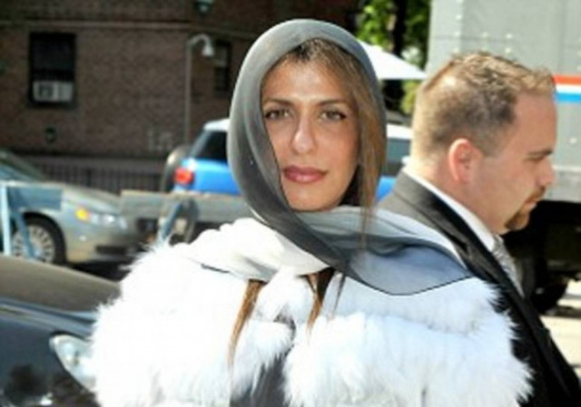 Εκβιάζε πριγκίπισσα για 300.000 λίρες επειδή κάπνιζε χωρίς μπούργκα!