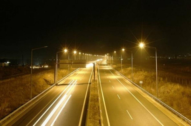 Κλειστή η Ε.Ο. Αθηνών-Πατρών λόγω τροχαίου