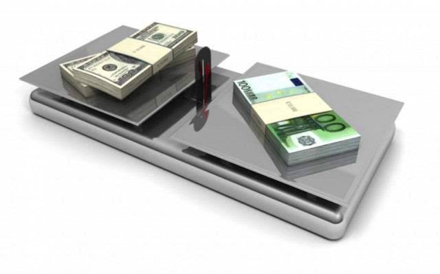 Το ευρώ διαμορφώνεται στα 1,3333 δολάρια