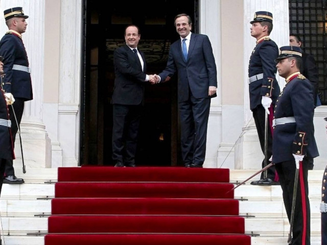 Έφυγε ο Ολάντ με μία «τσάντα» γεμάτη ενέργεια, νερό και τρένα!