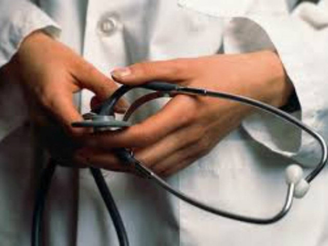 Γιατρός εισέπραξε 1.800 ευρώ και έκοψε απόδειξη για... 150 ευρώ!