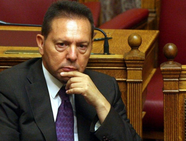 Στουρνάρας: Δεν γίνεται να ανοίξουν οι λογαριασμοί Παπακωνσταντίνου