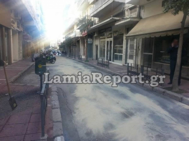 «Χάθηκε» το πετρέλαιο σε δρόμο της Λαμίας