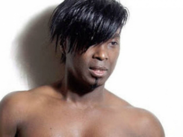 Θα πάθετε ΣΟΚ όταν μάθετε την ηλικία του! (pic)