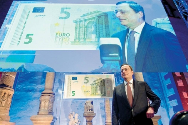 Στα 555 εκατ. ευρώ τα κέρδη της ΕΚΤ από την ελληνική δυστυχία