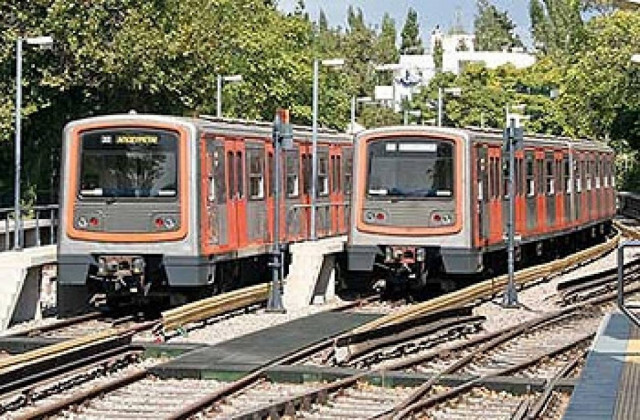 ΤΩΡΑ: Κλειστός και πάλι ο ηλεκτρικός στο Θησείο