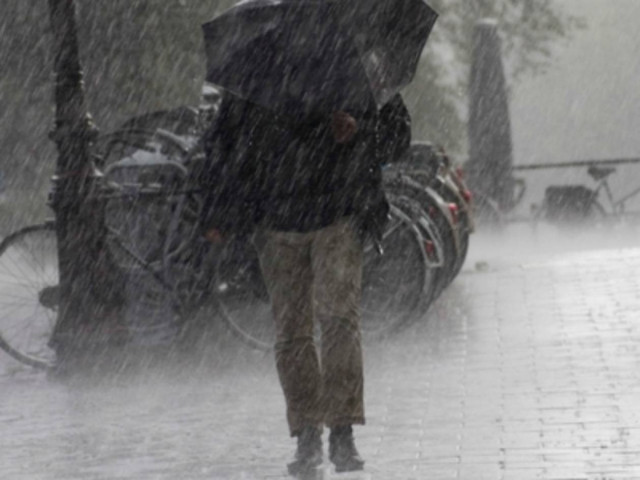 ΤΩΡΑ: Κλειστοί δρόμοι στην Κηφισιά