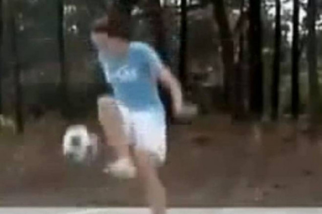 Τύφλα να ’χει... ο Μέσι! (video)