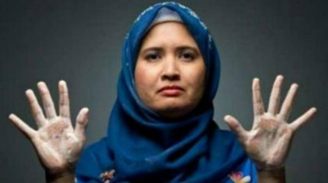 Δεν φαντάζεστε τι εμμονή έχει αυτή η γυναίκα