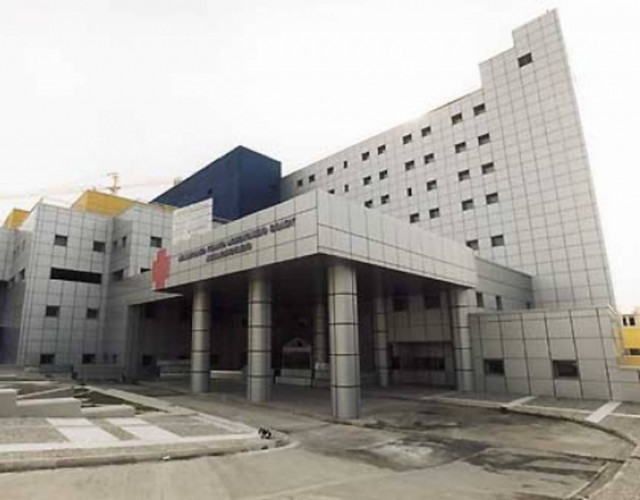 Μάχη με τη ζωή δίνει ένας 17χρονος στο Βόλο