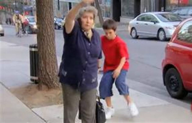 Απίστευτη φάρσα: Θα γελάσετε με την ψυχή σας!(vid)