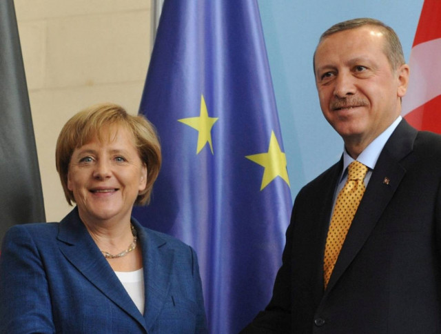 Ανοικτή επιστολή Τούρκων Γερμανίας σε Μέρκελ και Ερντογάν