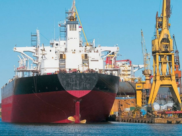 Προκλητική η φορολογική «ασυλία» των εφοπλιστών