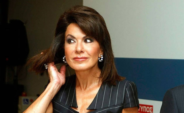 «Ο Σημίτης μου απαγόρευσε να πάω στο γάμο της κόρης του τέως»